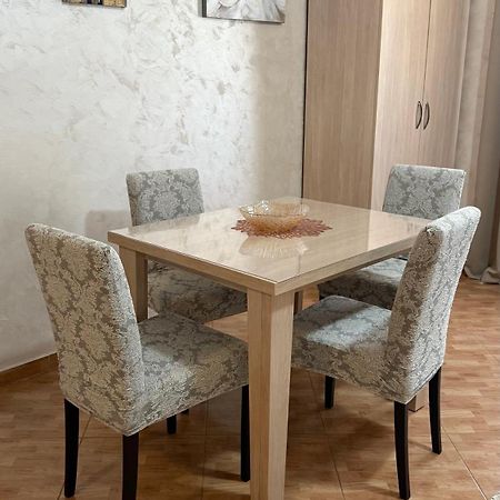 Oassis Apartment บาร์ ภายนอก รูปภาพ