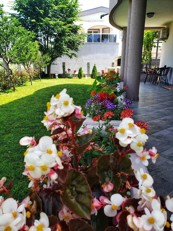 Oassis Apartment บาร์ ภายนอก รูปภาพ