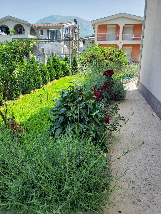 Oassis Apartment บาร์ ภายนอก รูปภาพ